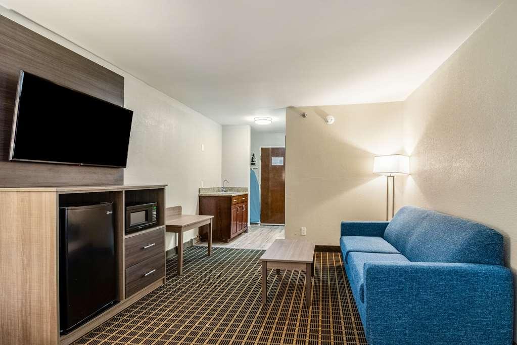 Clarion Pointe South Boston - Danville East Δωμάτιο φωτογραφία