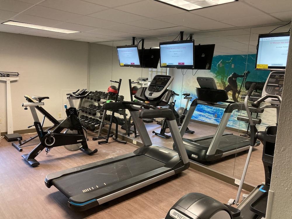 Clarion Pointe South Boston - Danville East Εξωτερικό φωτογραφία
