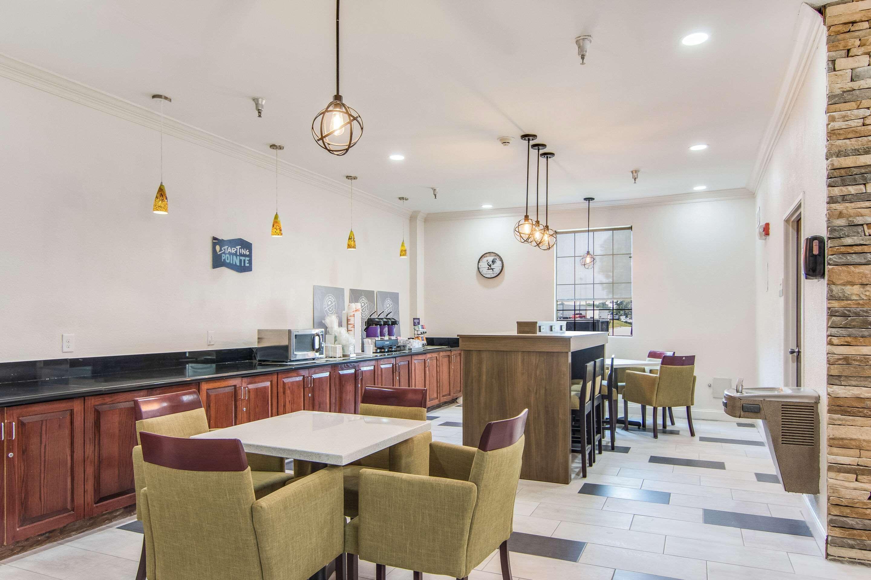 Clarion Pointe South Boston - Danville East Εξωτερικό φωτογραφία